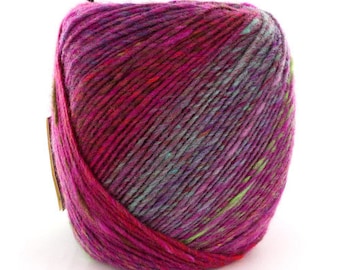 NORO Viola (04) “Nagahama” - 200g - 100% Wool- Aran / 10 ply (8 wpi)