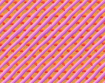 Kaffe Fassett From the Archives -- Fat Quarter of Kaffe Fassett Diagonal Poppy in Lavender