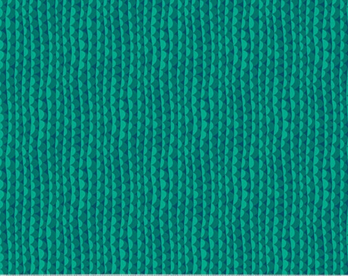 Atlantis by Sally Kelly for Windham Fabrics - Fat Quarter of 53343-4 Ripple in Emerald