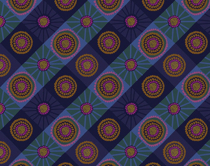 Bright Eyes by Anna Maria Horner Fabrics for Free Spirit Fabrics - Fat quarter of Cosmos in Ocean