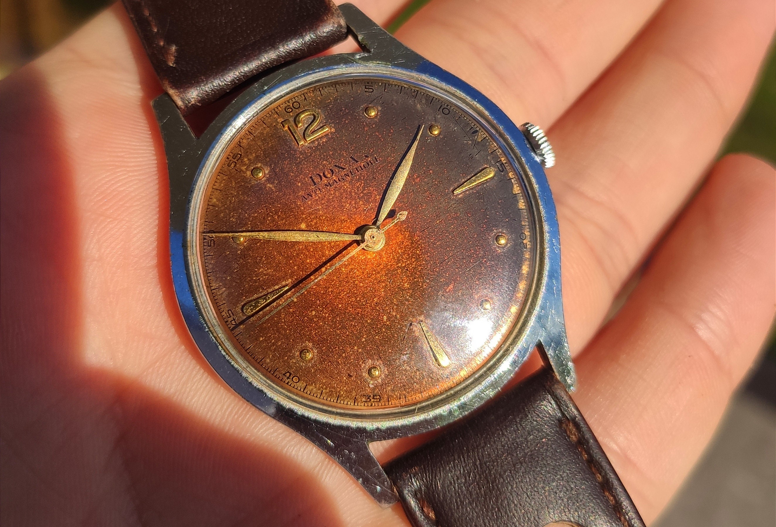 DOXA Huge Vintage 1940s DOXA Jumbo 38 Mm Mens Watch Tropical Dial