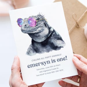 Eidechse Geburtstagseinladung, bearbeitbares Corjl Party Animal einladen, Galaxy Sonnenbrillen Reptilienkarte, coole erste Geburtstagsvorlage