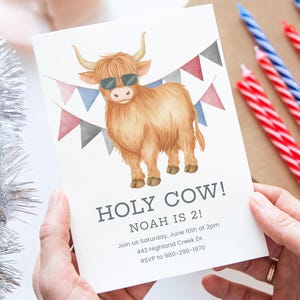 Coole Highland Kuh Geburtstagseinladung - Bearbeitbar Rot Weiß Blau Party einladen für Jungen