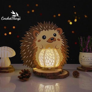 Hérisson SVG, PDF, modèles de studio pour créer une lanterne hérisson pour une décoration de chambre d'enfant, cadeaux de bricolage pour enfants, svg lanterne en papier
