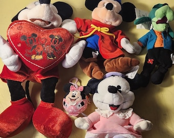 Lot von Walt Disney Plüsch Stofftiere Spielzeug