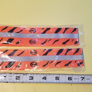 2 Rare Vintage Esso Tiger Wristband? Premiums. NIP