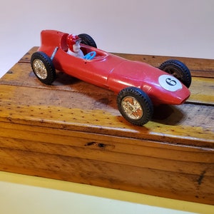 Coche de juguete Vintage Lotus No. 151. Hecho en Hong Kong