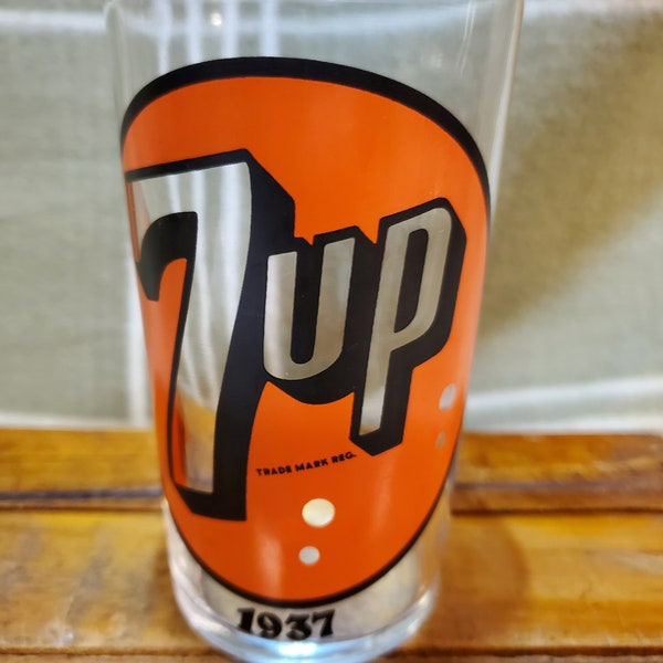 Rare Vintage 7up Drinking Glass. Since 1937. Great Colour!