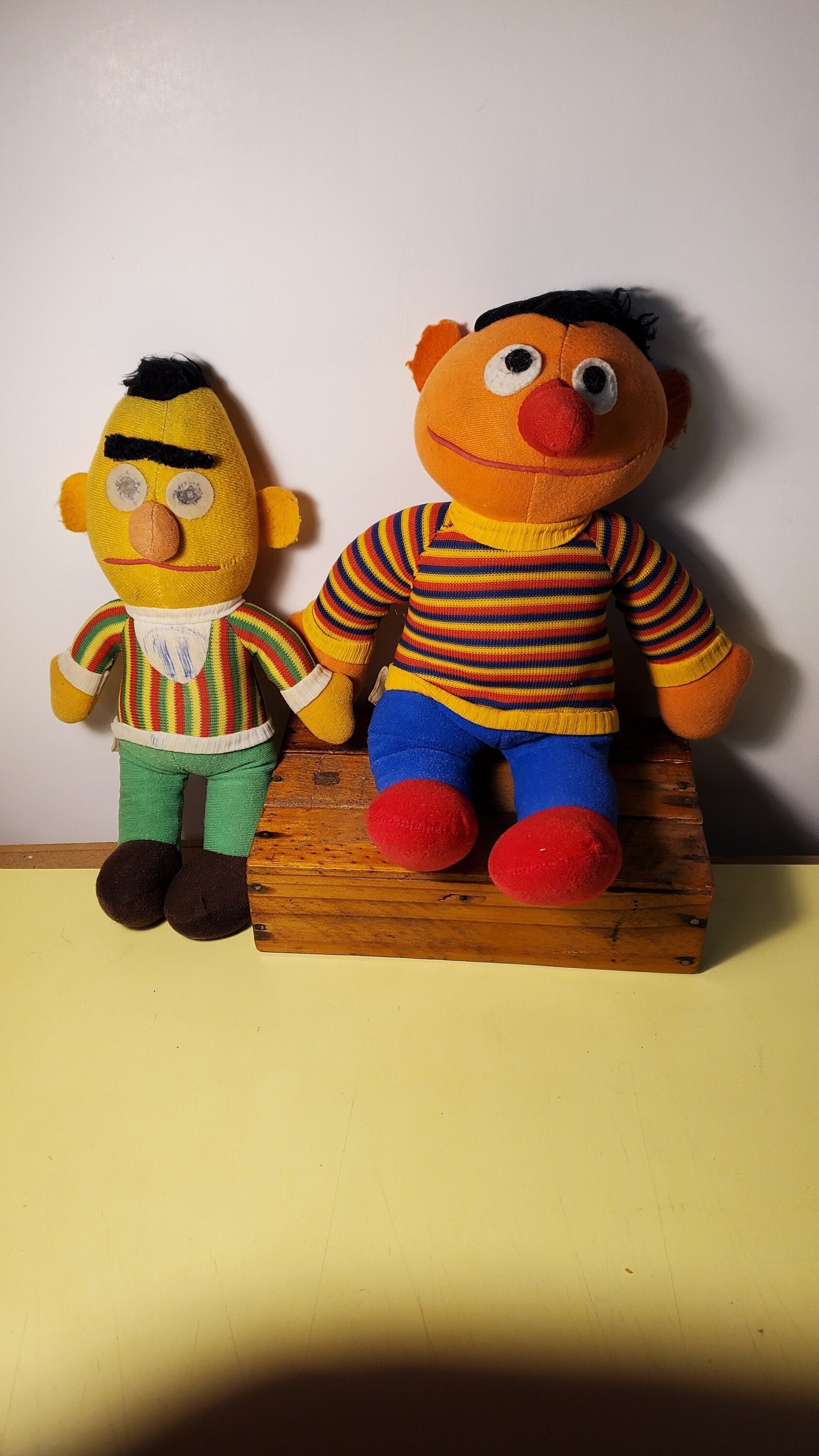 Bert Ernie Burt Peluche Sesame Street Muppets sac de haricots