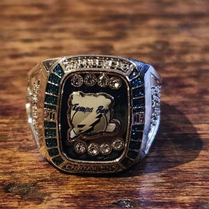 Vintage Replica Stanley Cup Champions Ring. Tampa Bay Lightning.