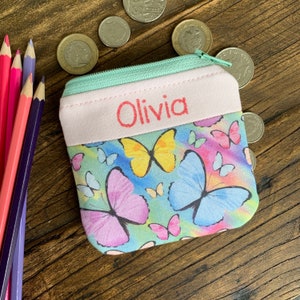 Porte-monnaie papillon personnalisé en tissu Pochette zippée insecte Porte-monnaie personnalisé couleur arc-en-ciel pour enfants, filles, tous prénoms et retour à l'école
