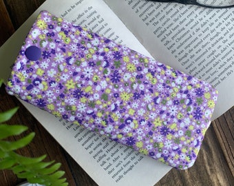 Handmade Lilac Flower Fabric Glasses Case Purple Sunglasses Pouch Soft Spectacle Cover Gardeners Floral Gift Wildflower Eyeglass Bag  gift