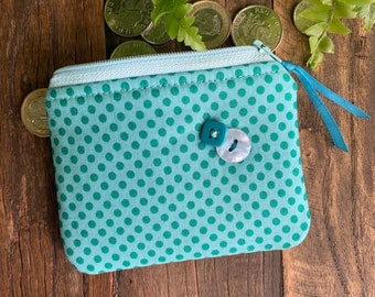 Monedero de tela turquesa hecho a mano Cartera de dinero con cremallera irregular Lunares y botón acolchado y forrado bolsa de tarjeta Idea de regalo de vacaciones