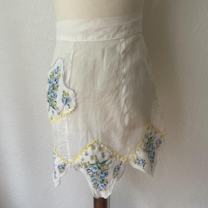 Sheer White Apron - Etsy display picture 2