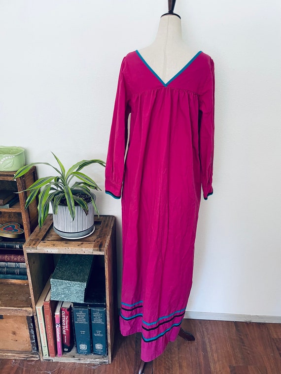 Vintage pink and teal handmade long housedress or… - image 4