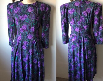 Vintage sz 13/14 1980's does 1940's dress. 1980's Rayon dress. Blue. purple. Feminine. Flowy. Shoulderpads.Roses. Dropped Waist.Sarah Taylor