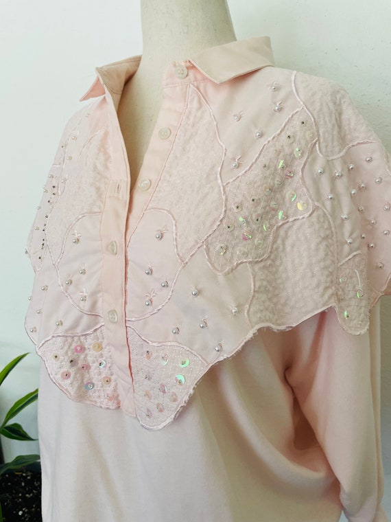 size M beaded light pink blouse 1990s Button Down… - image 4