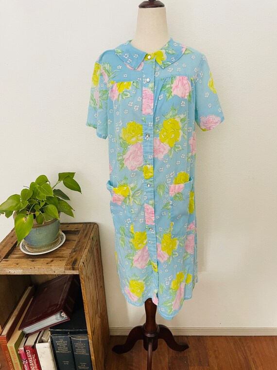 1960s floral print housedress with snaps. Sweet cott… - Gem