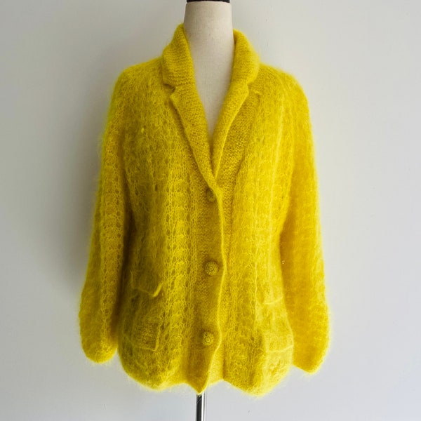 Vintage sz M 1960's Day-glo yellow real Mohair Sweater. Classic Cardigan. Rockabilly Sweater. Retro Preppy Feminine Cardigan. Cyn Les.