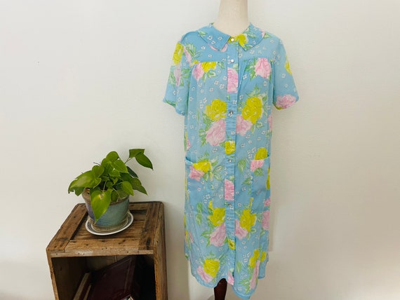 1960s floral print housedress with snaps. Sweet cott… - Gem