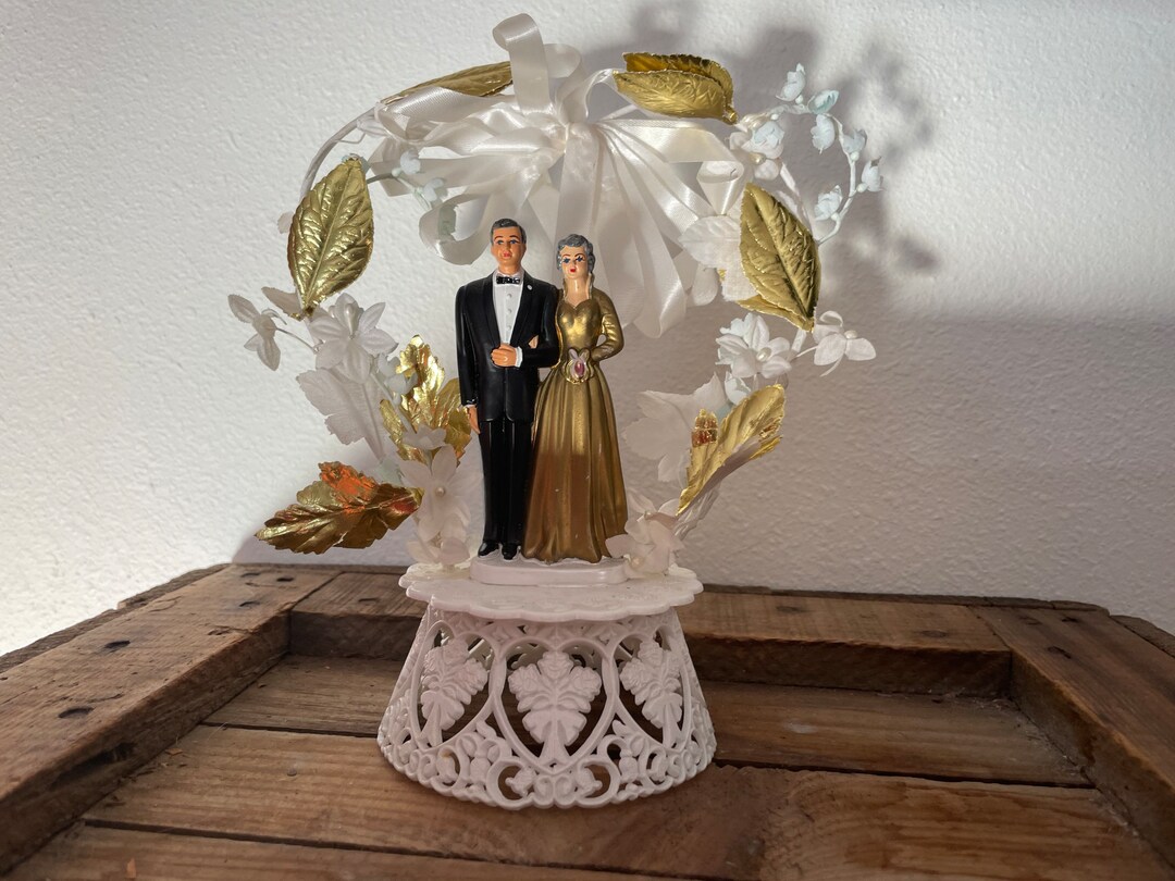 1959 True Vintage Cake Topper. Winter Bride in Golden Dress. Classic Retro Cake Topper by Coast