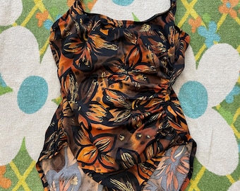 Cole of CA True Vintage Classic Swimsuit. 1980s. Jungle/Floral Print. One Piece. Swim Wear. Classic Understated Sexy Pinup. Ruched sides.