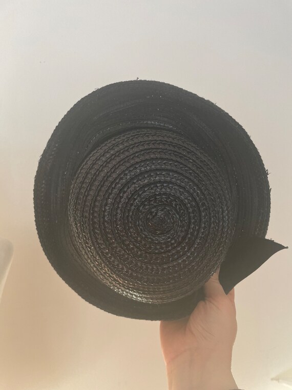 Cute mid century straw hat. Black. Funerals. Hors… - image 7