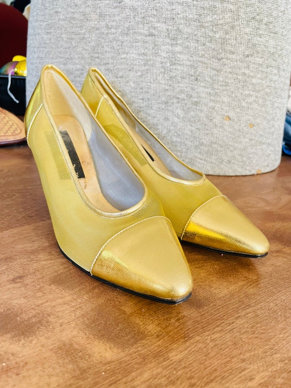 Gold mesh shoes hot sale