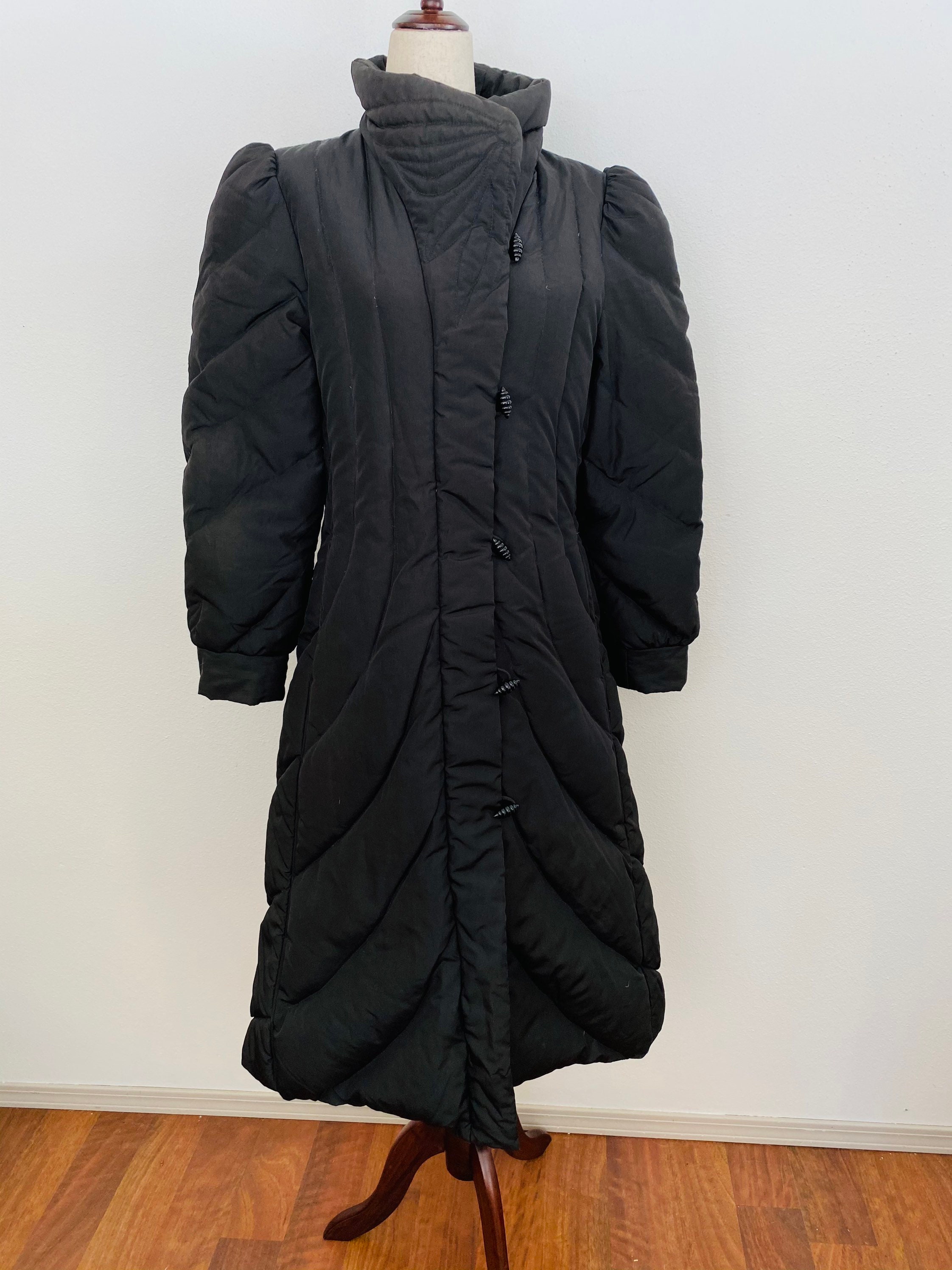 J Gallery Sleeping Bag Coat. Black Real Down Quilted Coat. -  Norway