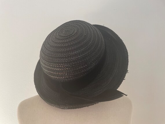Cute mid century straw hat. Black. Funerals. Hors… - image 8