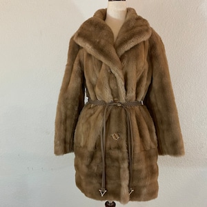 Vintage Faux Fur teddy bear Coat. Striped 1960s faux fur. Thick. Retro Sixties Coat. Warm. Total Swag. Cruelty Free. Glamorous Fur. Tissavel