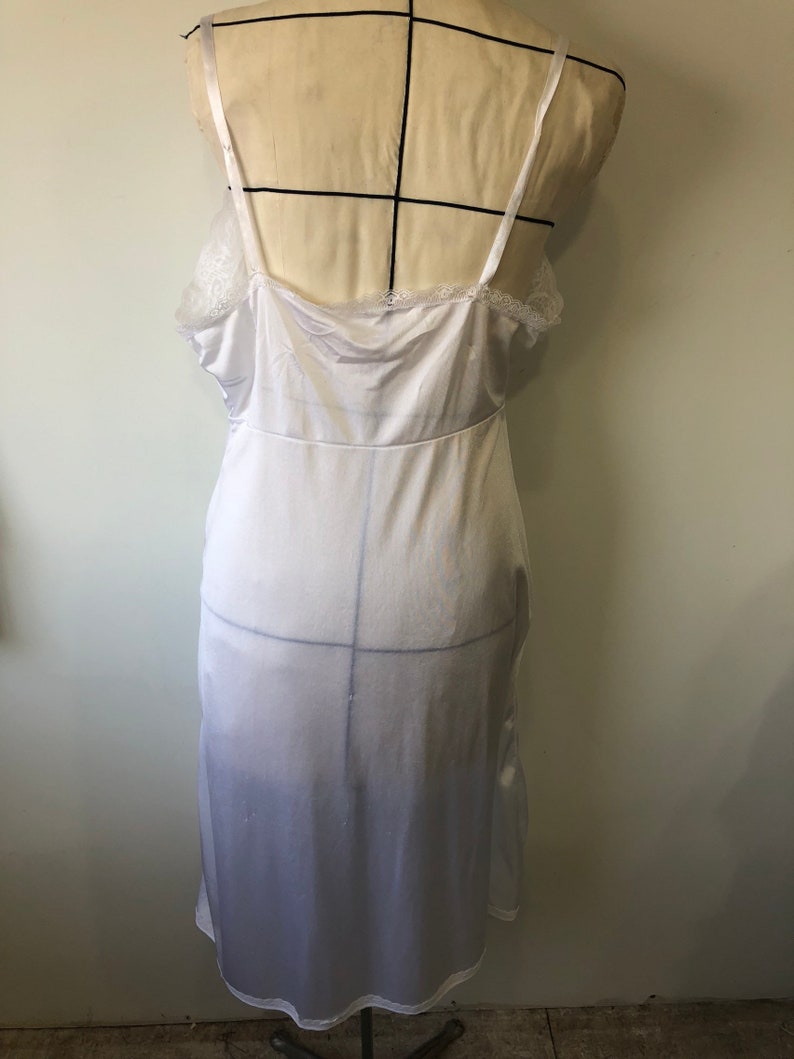 By Adonna Beautiful Retro Full Slip Gorgeous Unique White Vintage Size 38 Full Slip Feminine Nightie.Women/'s Nylon Slip