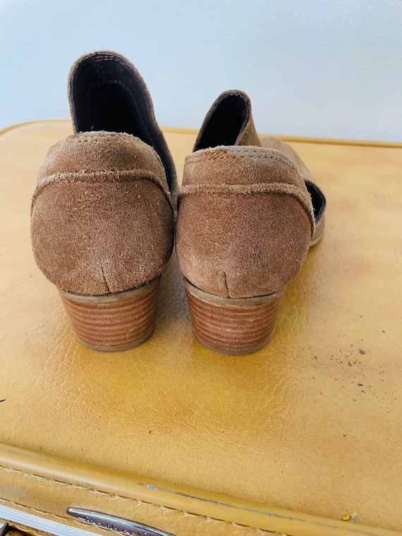 Size 6 Suede Western Style Leather Ankle Boots. Preppy
