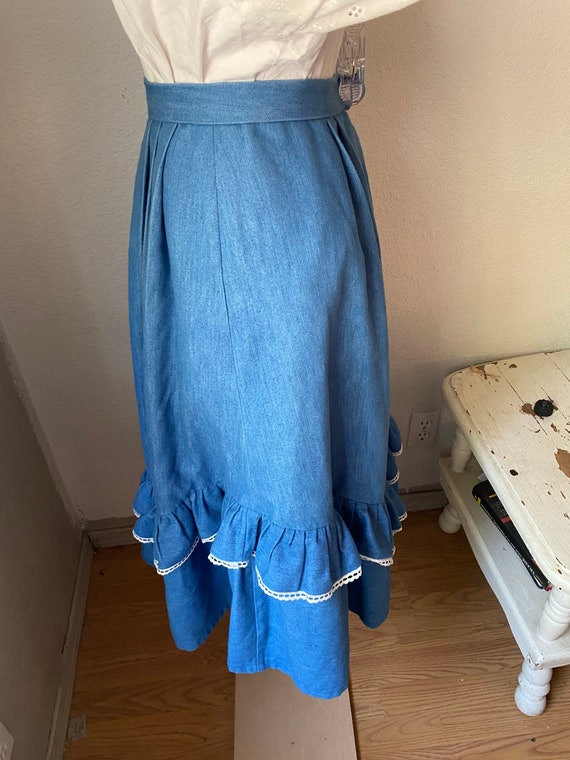 Sz M 1970s Vintage Blue Jean Skirt. Midi skirt. S… - image 4