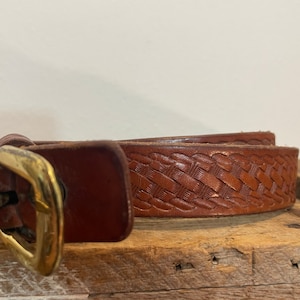 Vintage sz 44 2 layer Cabela belt. Western Leather Belt. Brown Leather. Stitching. Cowhide. Cowboy. Prairie. Tooled Rawhide. rancher belt