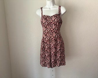 Vintage 1990's size M soft floral rayon romper short outfit