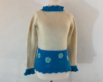 1960s Mod wool floral Sweater with Primary Colors. Long Pullover. Slouchy. Hipster Sweater. Blue and White. Ades of California. size small.