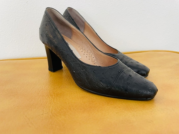 Elegant Via Spiga Italian Leather Slingback Heels