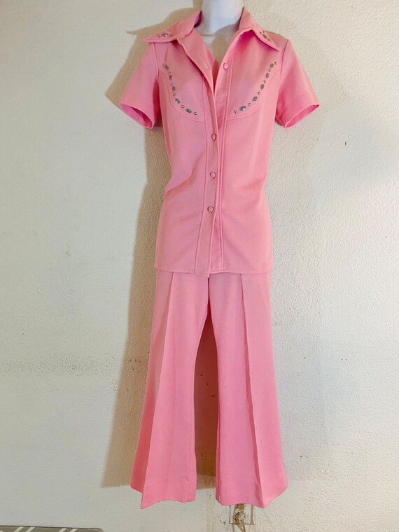 1970s pink western suit. Ladies leisure suit. 197… - image 8