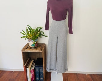 Vintage grey 1970's Catalina Slacks. Cuffed. Cute Classic trouser. 1970s officewear. Wool. Unlined. Thick grey woolen slacks. Size M/L cute