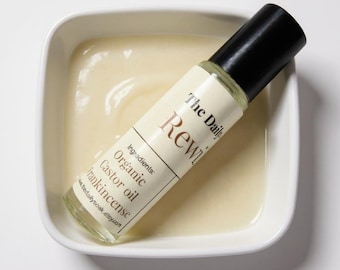 Organic Castor Oil & Frankincense Eye Serum: Under-Eye Roller