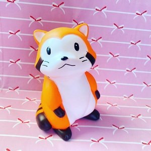 kawaii vintage deadstock Rascal The Raccoon figurine / rubber Sofubi toy / piggy bank from Japan by Towa animation
