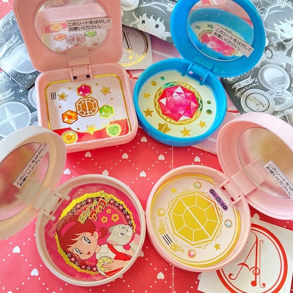 かわいい4個セット ひみつのアッコちゃん 変身コンパクト
