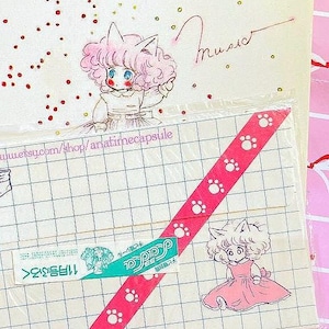 Conjunto de letras de anime y manga Kawaii Wata no Kunihoshi Chibi Neko Chibi Cat / una chica con orejas y cola de gato de Japón