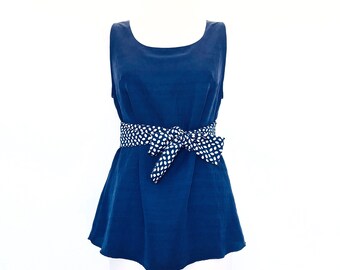 Top seta blu, blusa seta, camicia seta elegante,  blusa senza maniche, tunica seta, blusa donna, top elegante, top estivo, canotta seta