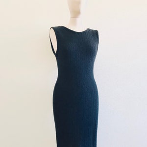 Black wool dress, little black dress, black dress, knitted dress, shift dress, winter dress, fall dress, knit dress, sleeveless dress, midi