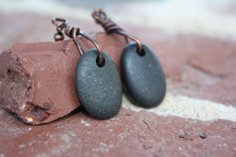 beach pebbles basalt stone earrings river rock earrings Lake Superior rock earrings Great Lakes jewelry black rocks with copper