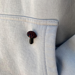 Poison Mushroom Pin, Cute Badge, Nature Trinket, Handmade Polymer Clay Jewelry, Gift for Science Lover, Whimsical Brooch, Goblincore, Hippie