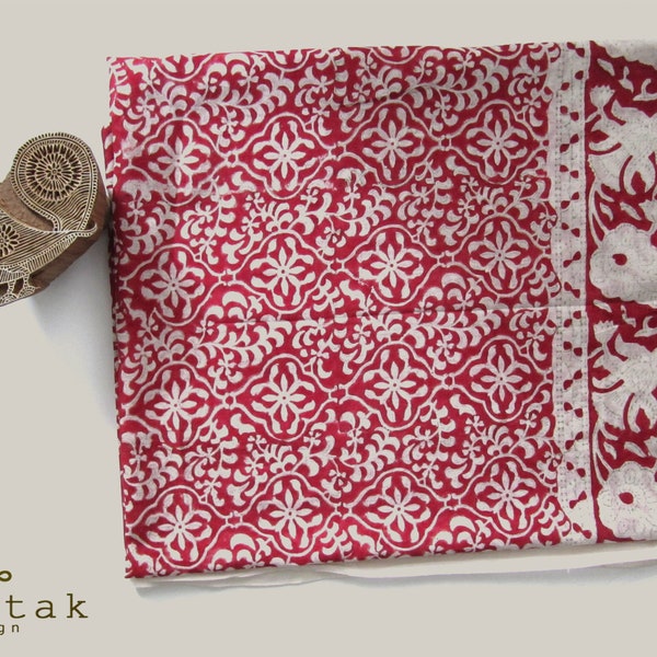 Foulard en coton indien, paréo sarong pour l’été, imprimé bloc de bois et colorants naturels, foulard imprimé floral rouge blanc
