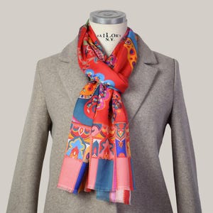 Mehrfarbiger Seidenschal mit elegantem Druck, leichter Schal für Damen, vielseitiges Halsaccessoire, Party, Boho-Chic-Mode